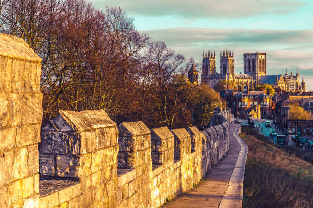 英格兰约克郡的世纪城墙图片下载