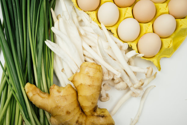 健康的蔬菜和鸡蛋图片下载