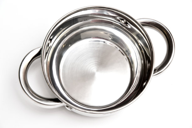 钢空煮锅顶部视图在白色背景图片下载