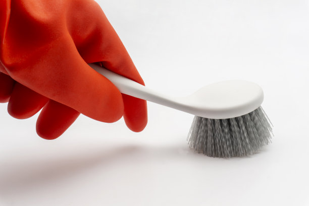 清洁工具在白色背景。图片下载