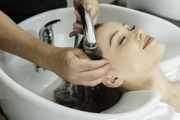 洗头发图片下载