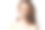 一个红发女人的特写画像，在她的嘴里拿着兰花，孤立在白色的背景上。有雀斑的脸。图片下载