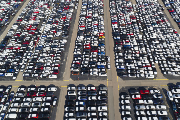 从上面看不同品牌的汽车图片下载