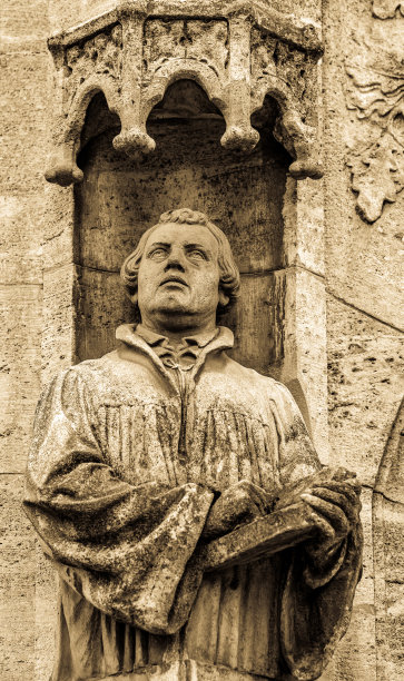 墓地里美丽的历史浮雕图片下载