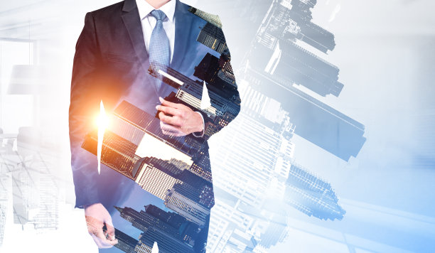 西装革履的商人，办公大楼，散景灯光图片下载