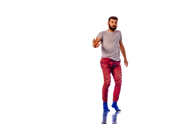 跳霹雳舞的帅哥图片下载