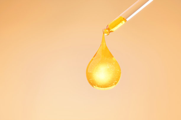 维生素C血清和光焕发图片下载