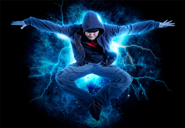 年轻人跳霹雳舞图片下载