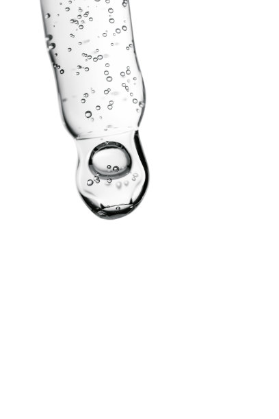 透明吸液管，白色孤立背景上的化妆品。图片下载