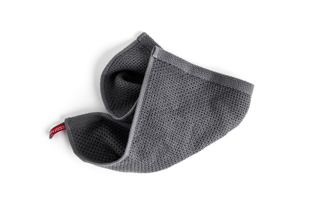 灰色的厨房毛巾孤立在白色的背景上图片下载