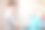 妇女熨烫绿色衬衫手持服装蒸笼图片下载