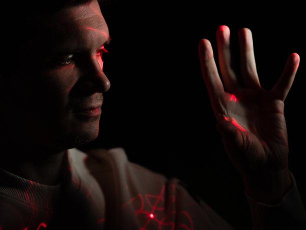 与增强现实虚拟界面的交互。红色预测模式图片下载