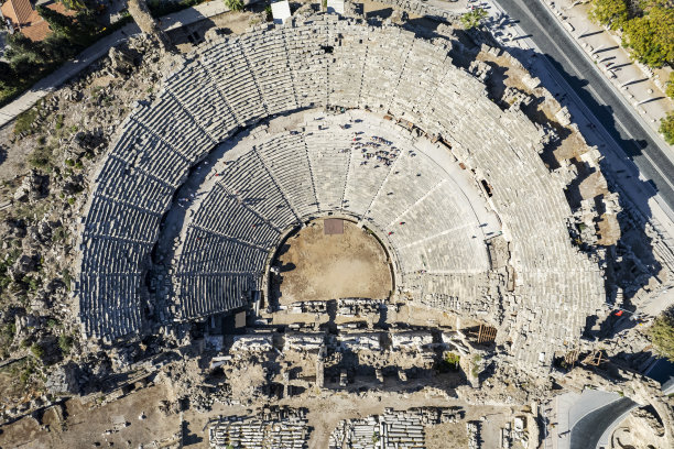 鸟瞰土耳其安塔利亚的塞德城图片下载