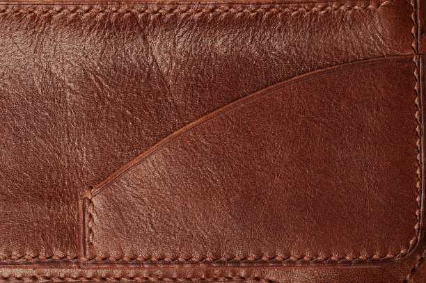 棕色的皮口袋里图片下载
