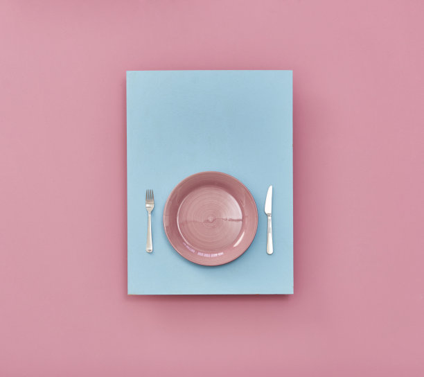 阅览室书架旧砖墙温馨的室内装饰图片下载