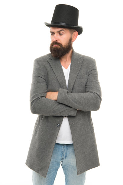 魔术表演的概念。马戏团魔术表演。娱乐和剧院。我会让你见识真正的魔术。街头表演。马戏团的工人。的变戏法。大胡子魔术师图片下载