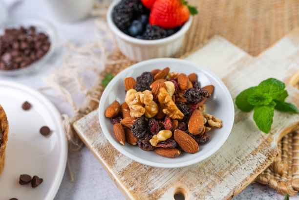 一碗什锦坚果。图片下载