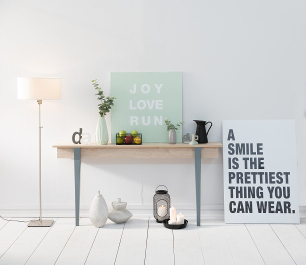 阅览室书架旧砖墙温馨的室内装饰图片下载