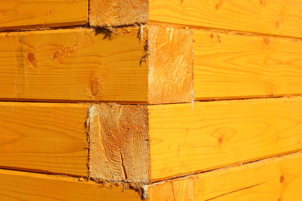 木屋的一角。特写镜头。背景。纹理。图片下载