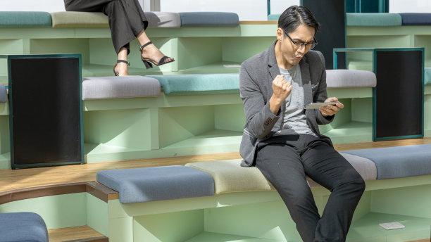 z世代的创新企业图片下载