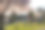 春季樱花盛开的住宅区公园操场。图片下载