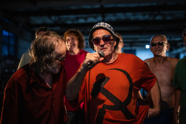 说唱的战斗图片下载