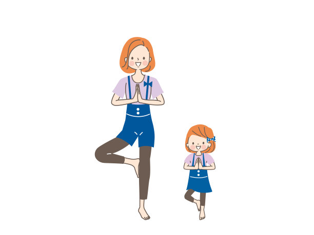 妈妈和孩子微笑着享受瑜伽图片下载