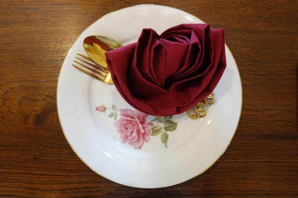 餐桌装饰图片下载