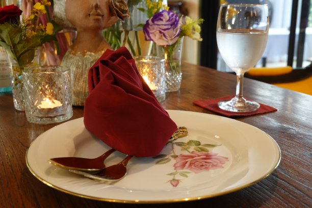 餐桌装饰图片下载