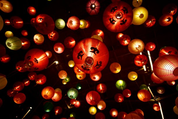 中国花灯，唐人街的中国新年花灯图片下载