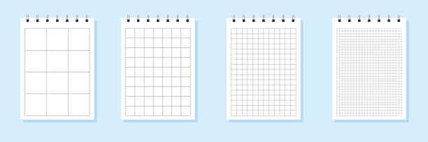 一套带阴影的笔记本或抄写本。带有横线和方格纸模板的便签本或日记本。向量图片下载