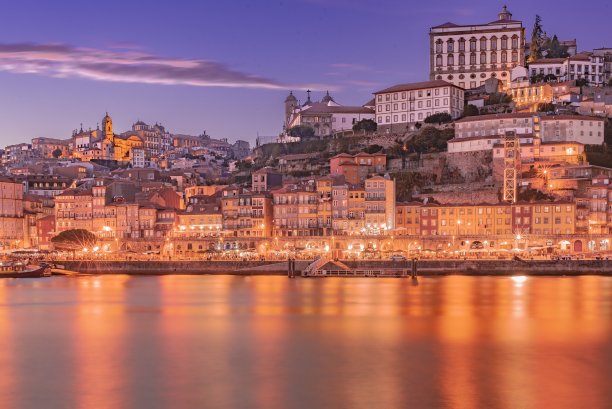 波尔图在晚上图片下载