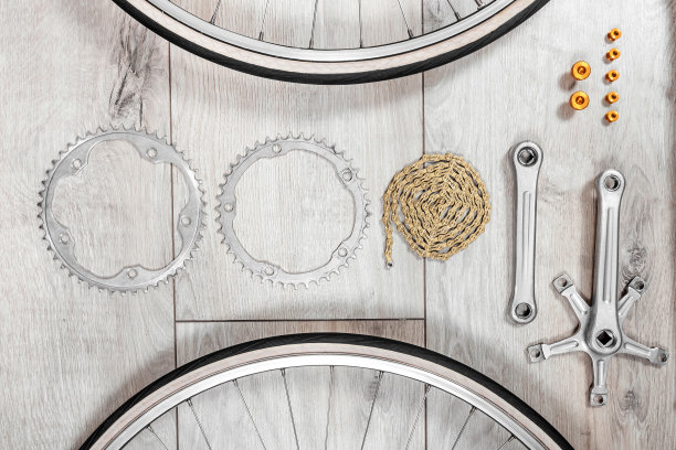 复古绿色自行车框架和部分俯视图图片下载