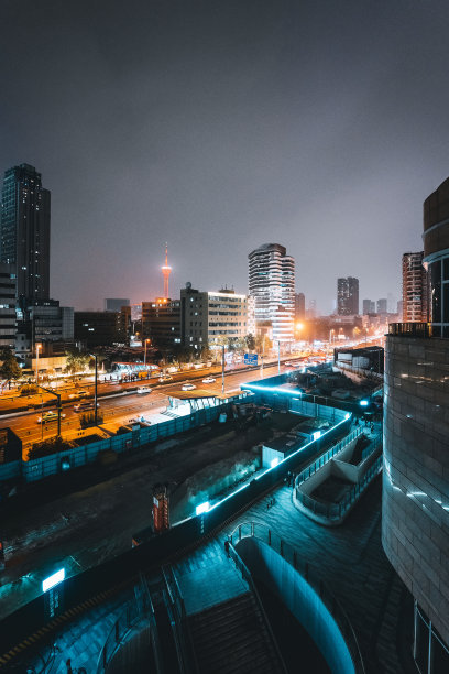夜晚的成都城市天际线图片下载