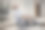 上了年纪的高级商人在办公室里工作很辛苦，感到筋疲力尽图片下载