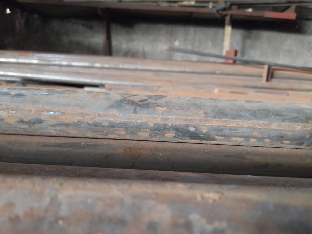 铁管堆图片下载