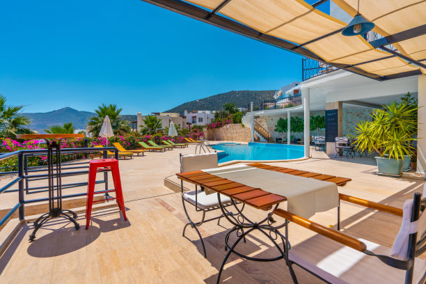 美丽的度假餐饮区图片下载