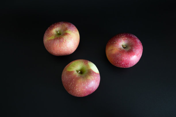 三个苹果图片下载