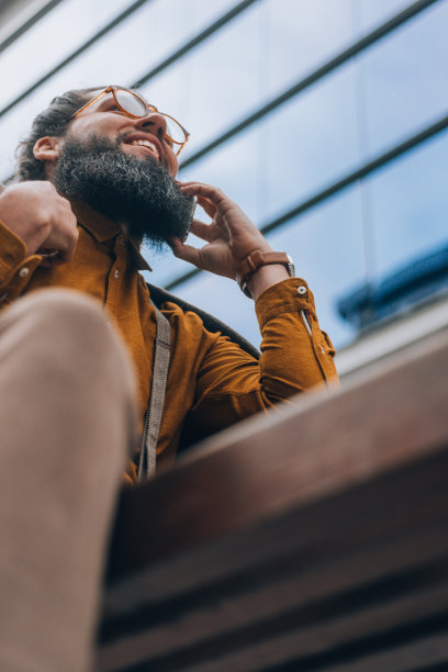 帅气自信的男人图片下载