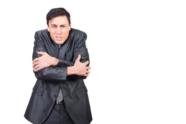 一个穿着正装的冻人拥抱着自己图片下载