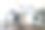 男人在工作中做伸展运动图片下载
