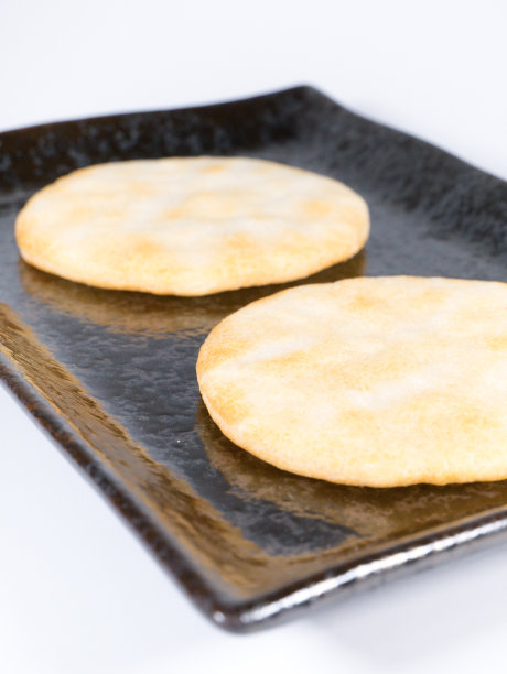 沙拉米饭饼干，特写照片图片下载