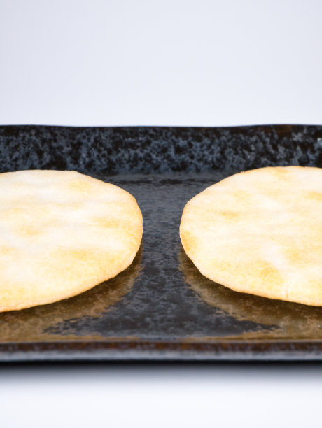 沙拉米饭饼干，特写照片图片下载