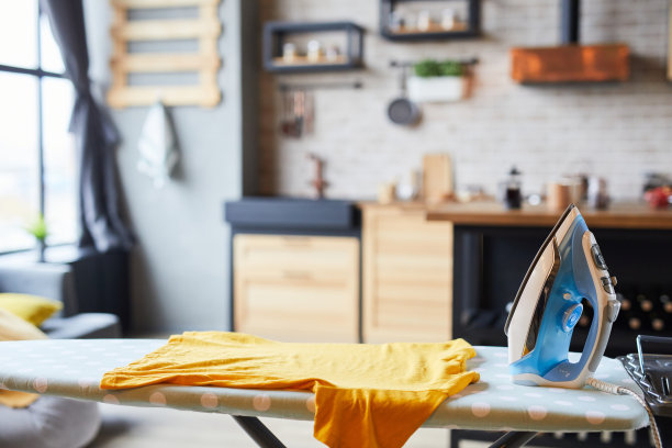 烫衣板背景图片下载