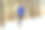 成熟的男人冬天在公园里跑步图片下载