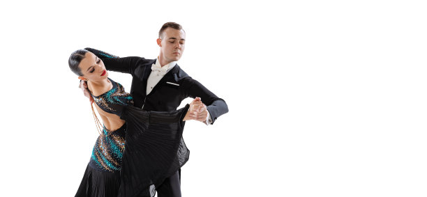 艺术的男人和女人表演交际舞的半身肖像在白色的工作室背景孤立。摩天观景轮图片下载