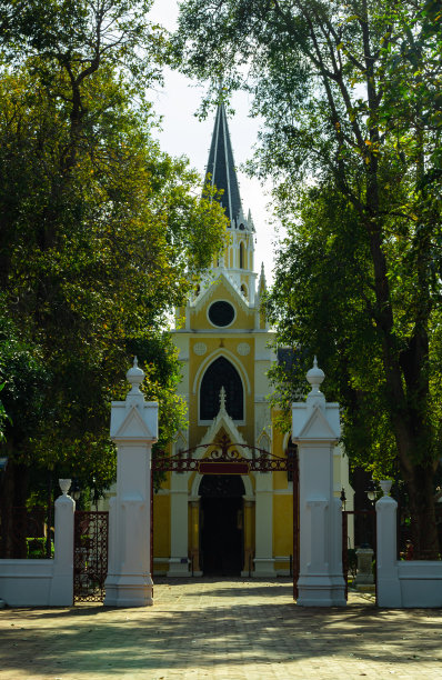 天主教风格的佛寺图片下载