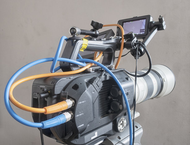 展馆内专业数码摄像机摄影。图片下载