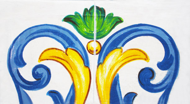 老房子立面传统瓷砖的细节。装饰瓷砖。瓦伦西亚传统瓷砖。花卉装饰。图片下载