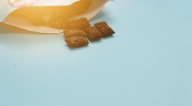 早上包装的巧克力系列食品图片下载